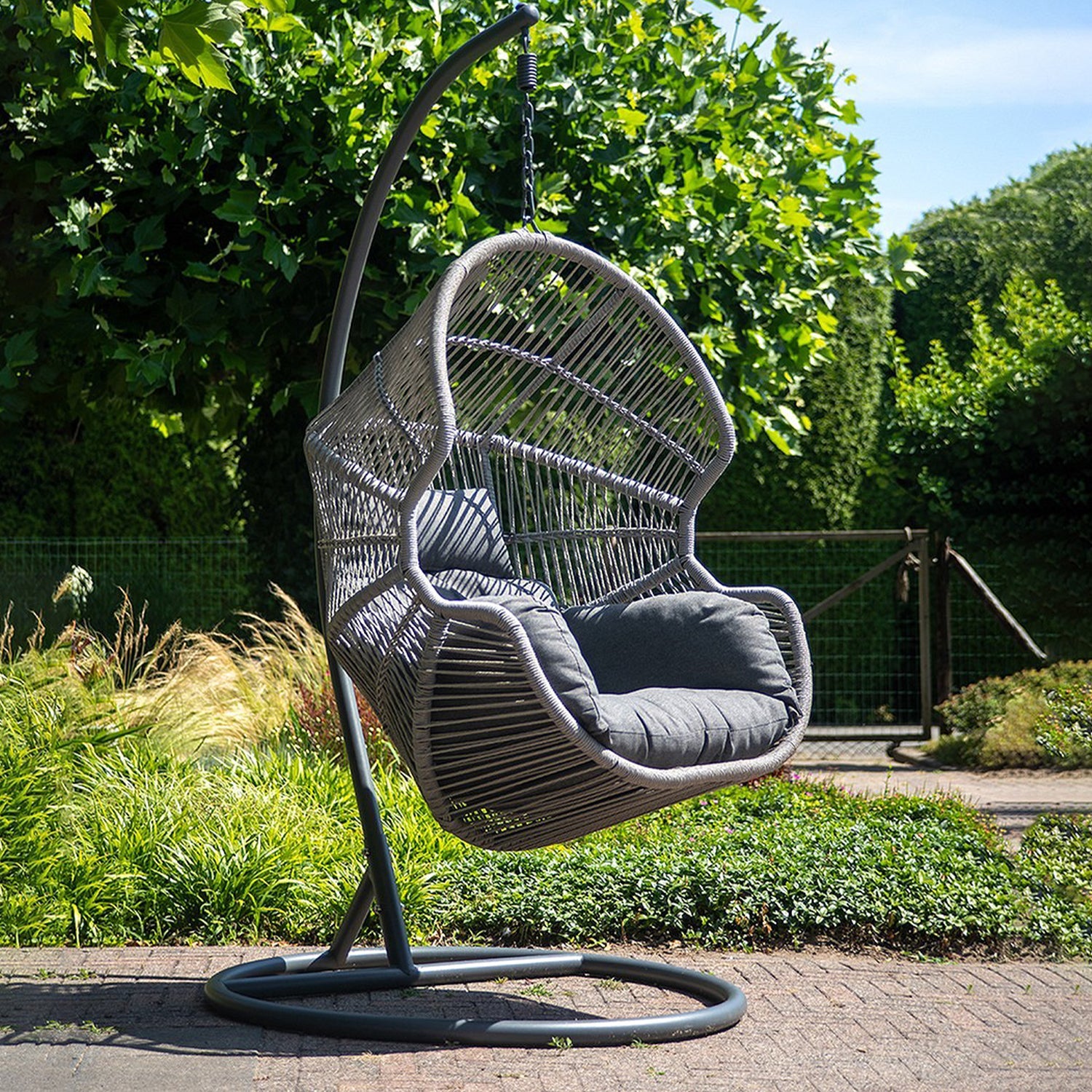 Luxe Hangstoel Cuba met standaard